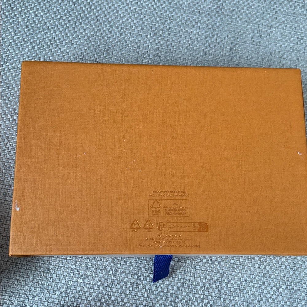 Louis Vuitton Bold Orange Box Set - Picture 3 of 9